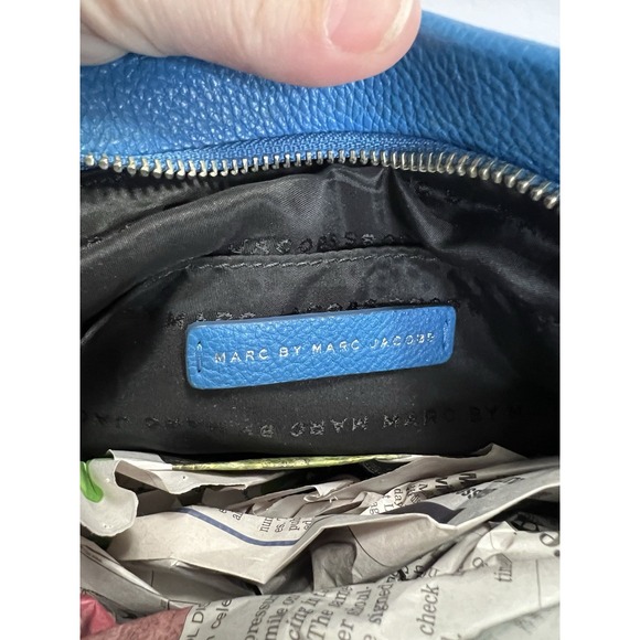 MARC JACOBS Too Hot To Handle Sky Blue Pebbled Leather  CROSSBODY Shoulder HOBO - Picture 11 of 16